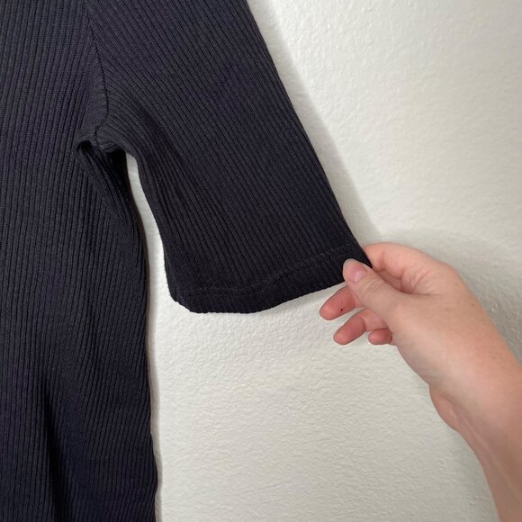 Free People Beach Ribbed Black Over Sized Henley Top Size Med - Picture 4 of 8